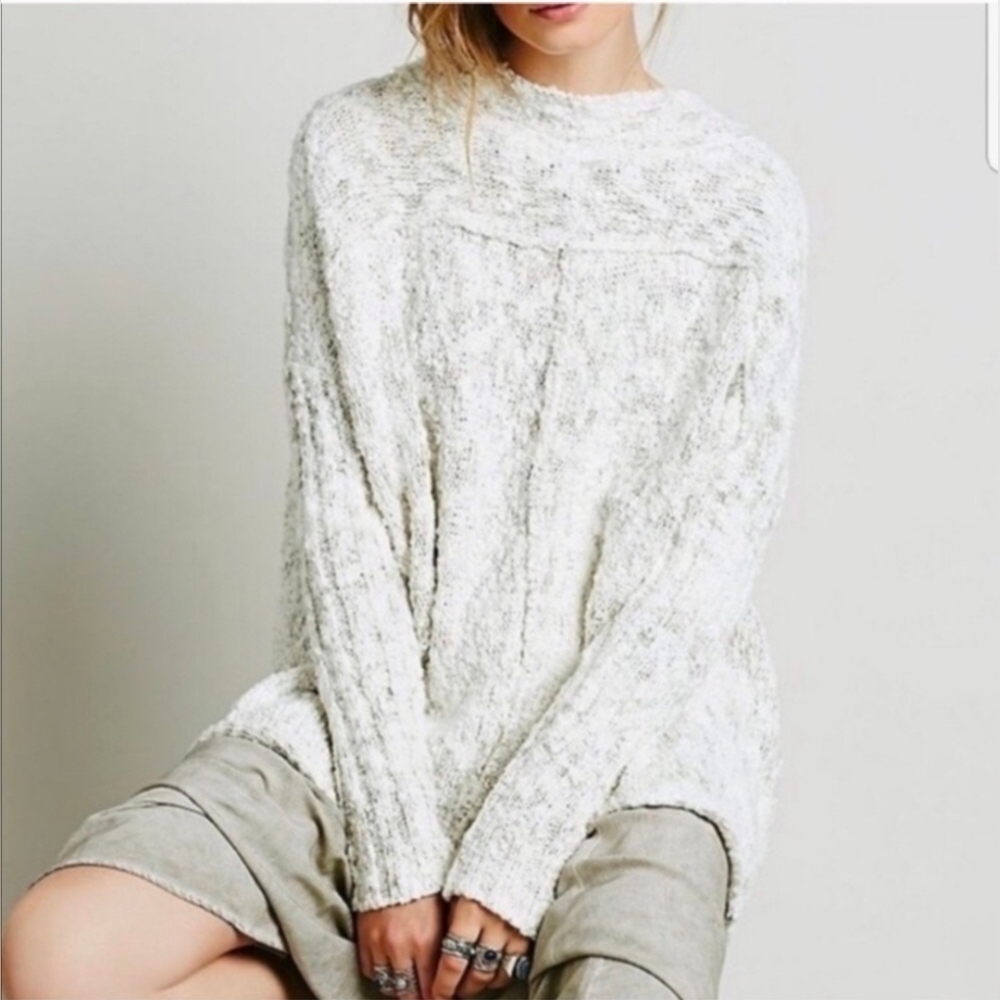 Free People Cream Cowl Neck Sweater Preloved XS Callout in Description